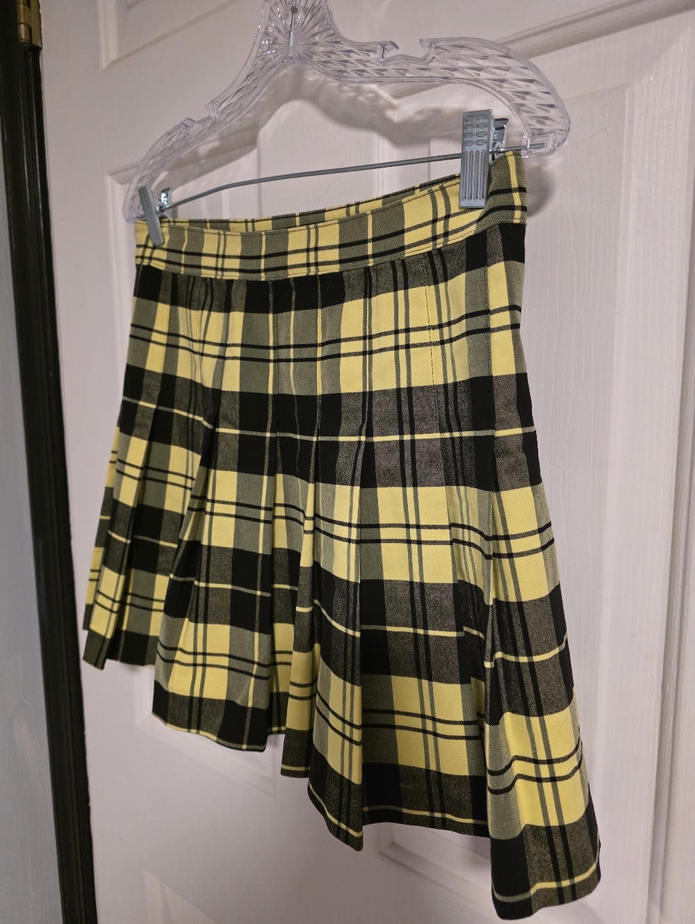 Love Tree 90s Vintage Clueless Inspired Plaid Skirt Size Large Yellow/Black